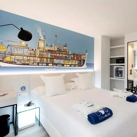 Szálloda Dormirdcine 4*